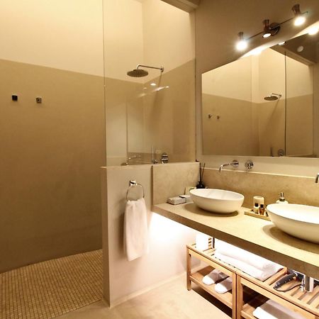 Domus 21 Luxury Suites Рим Екстериор снимка