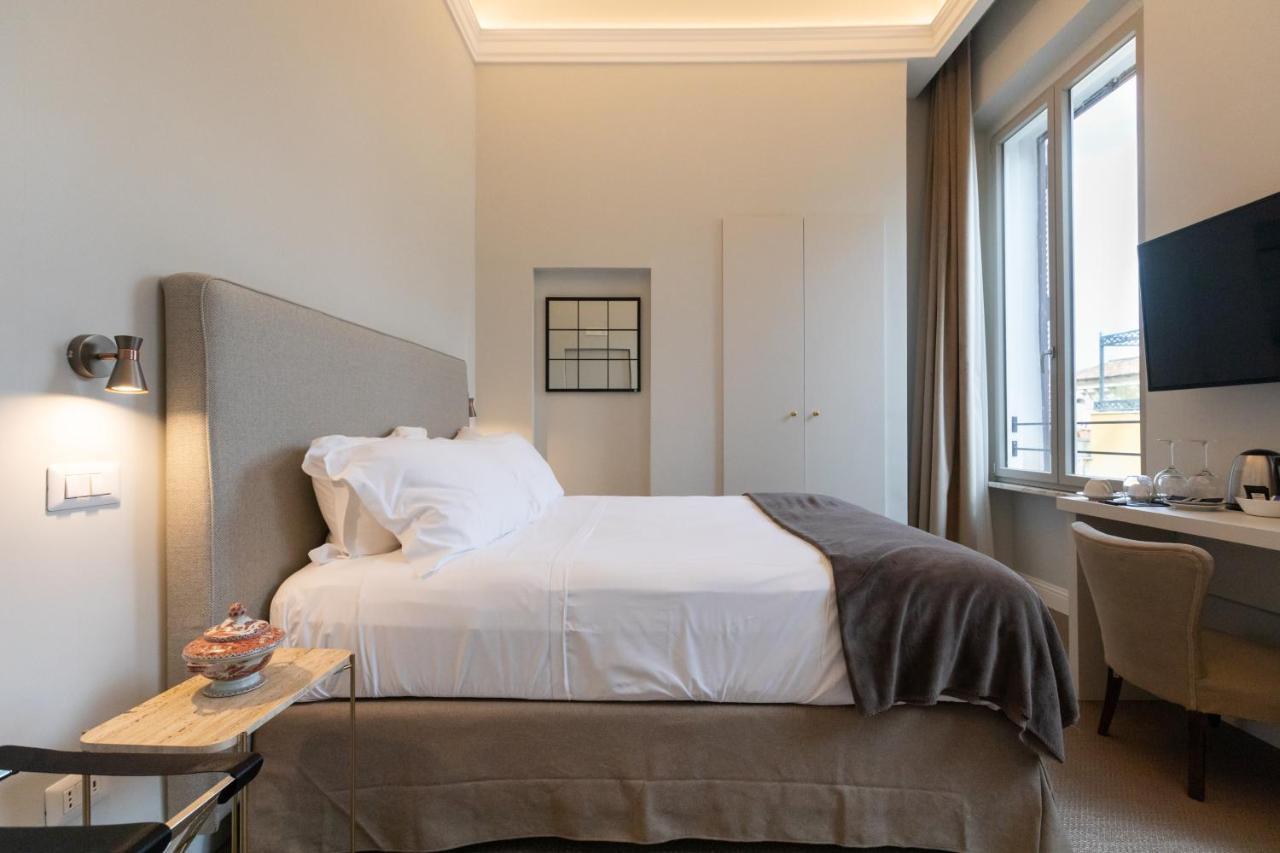 Domus 21 Luxury Suites Рим Екстериор снимка