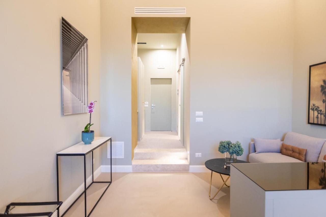Domus 21 Luxury Suites Рим Екстериор снимка
